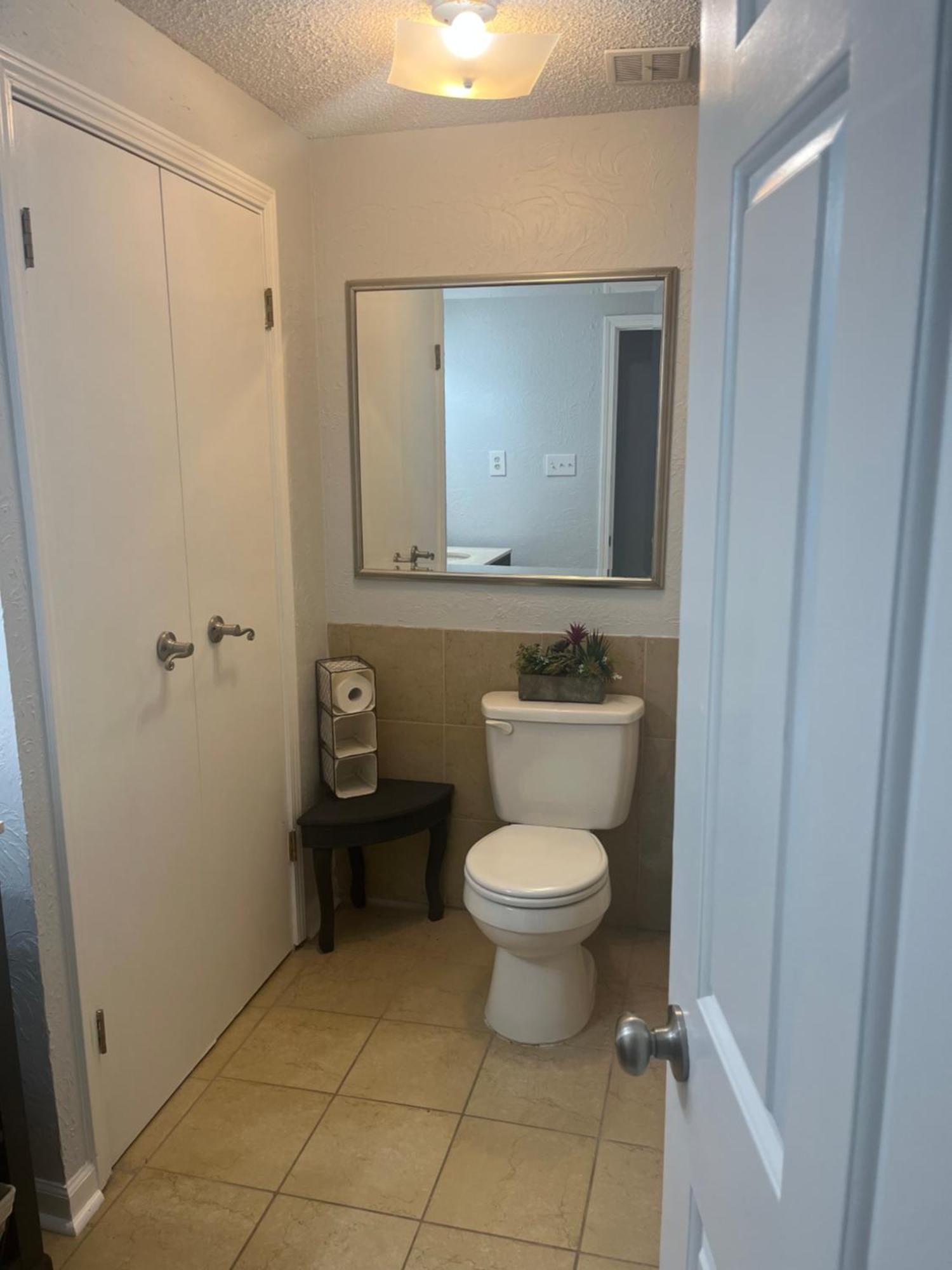 Jolly Accommodations & Suite-Sleeps 10 ممفيس المظهر الخارجي الصورة